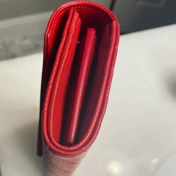 RARE & Auth YSL SAINT LAURENT Long Flap Wallet In Grain Embossed Leather in Red - Picture 9 of 15